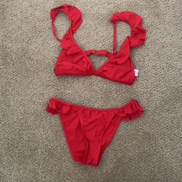 Amazon Red Ruffle Bikini - Picture 6 of 6